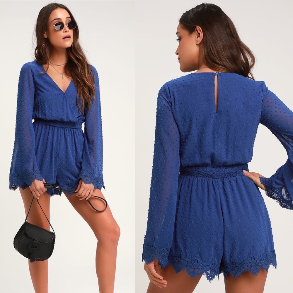 NWT Meadowlake Blue Swiss Dot Lace Bell Sleeve Romper Size Small